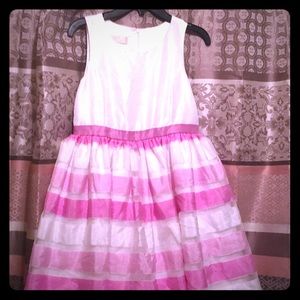It’s a AMERICAN PRINCESS DRESS.!!!